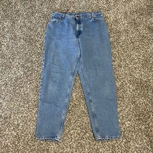 Levi’s 550 33” waist